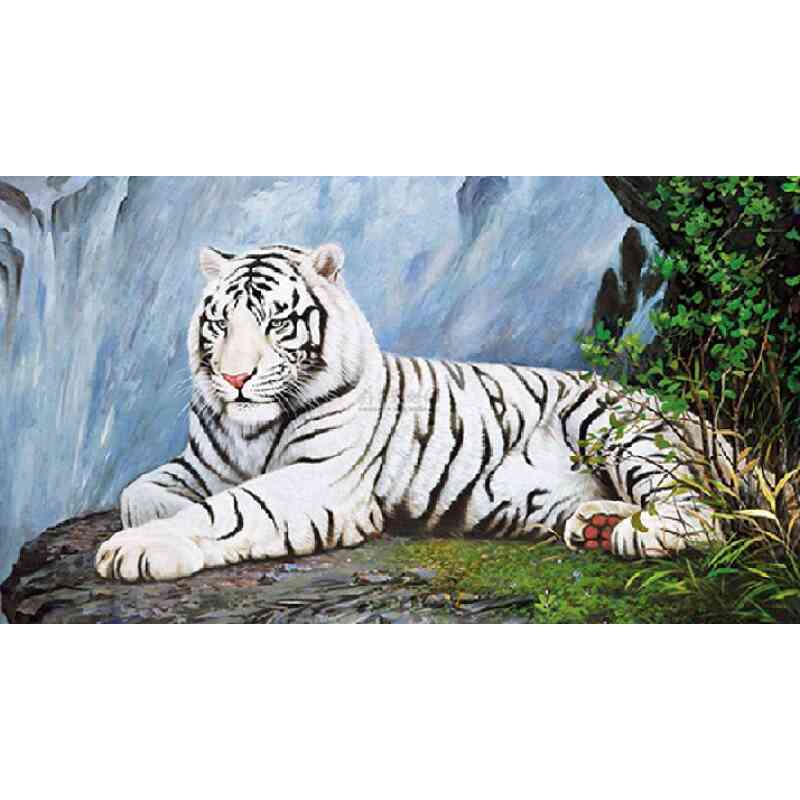 Hvid tiger på klippe i diamond paint