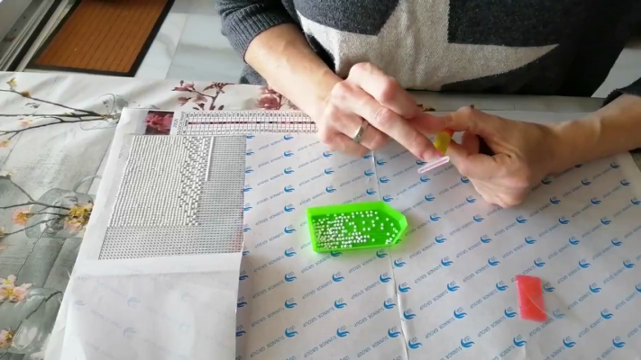 Sådan sætter du flere diamanter på ad gangen i diamond paint