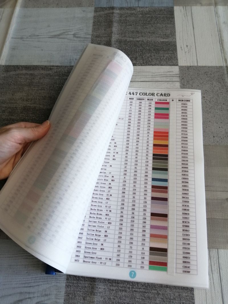 Katalog med farver og dmc-numre thumbnail